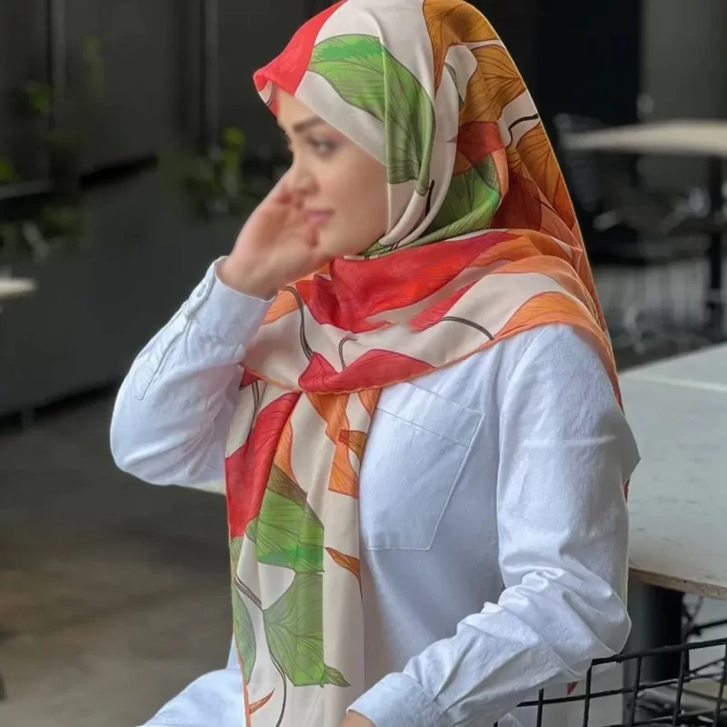 روسری نخ طرح رونیا