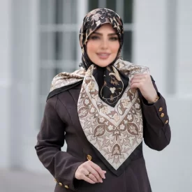روسری ابریشم ژاکارد طرح شهرزاد مشکی کرم