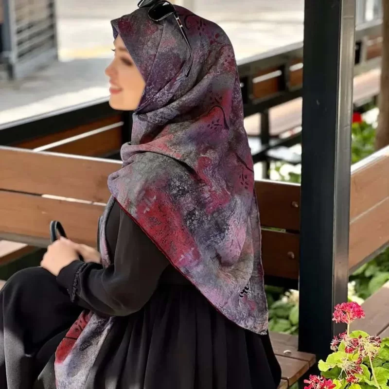 روسری نخ طرح پتینه زرشکی