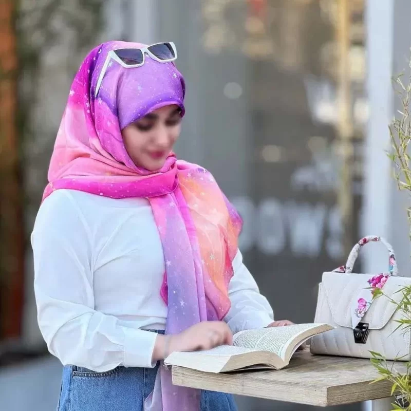 روسری نخ طرح شادی