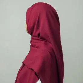 روسری ساده کرپ‌حریر آلبالویی