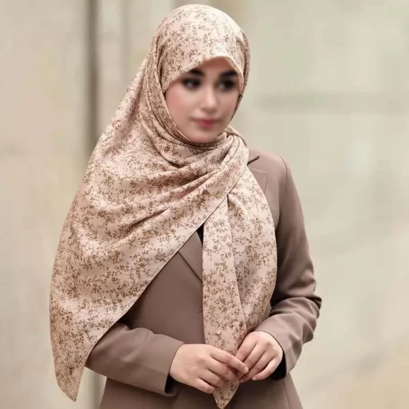 روسری نخ طرح سوگند نسکافه ای