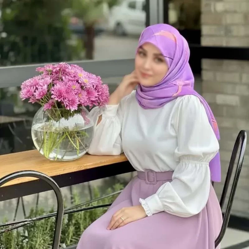روسری نخ طرح دلناز یاسی