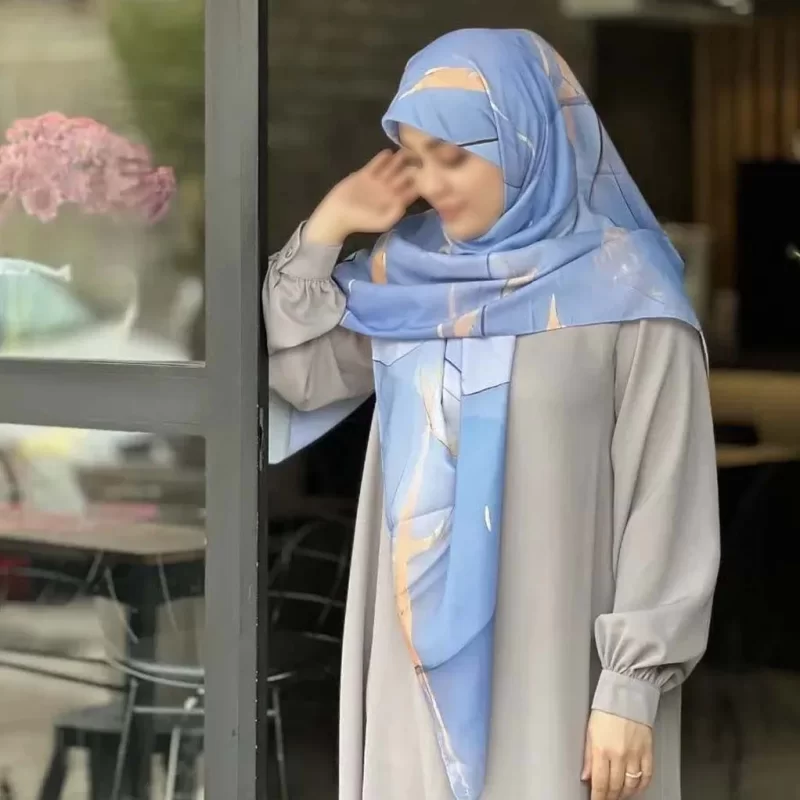 روسری نخ طرح دلناز آبی