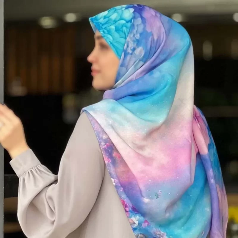 روسری نخ طرح درنا آبی