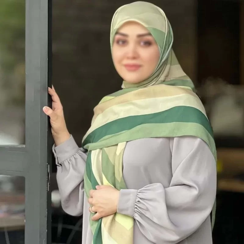روسری نخ طرح طیفی پله ای سبزکرم