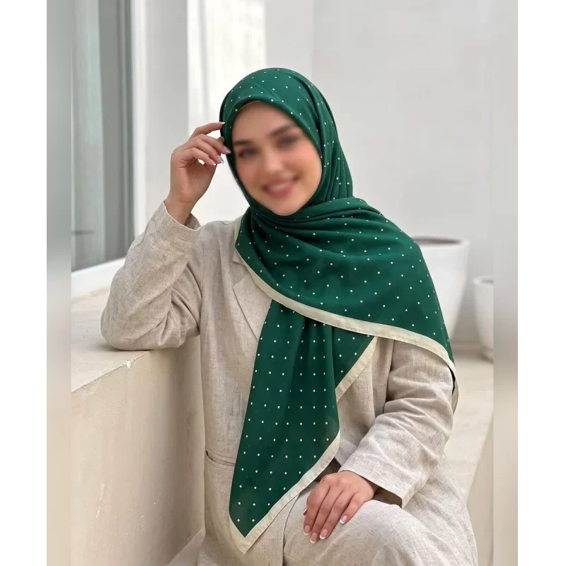روسری نخی طرح خالخالی سبز قواره 140
