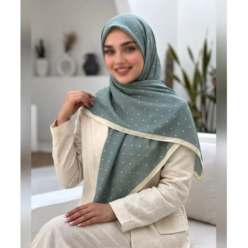روسری نخی طرح خالخالی فیروزه‌ای قواره 140