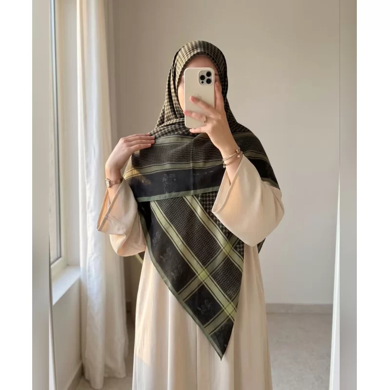 روسری نخی طرح چفیه سبز قواره 140