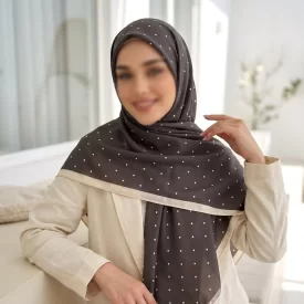روسری نخی طرح خالخالی قهوه‌ای قواره 140