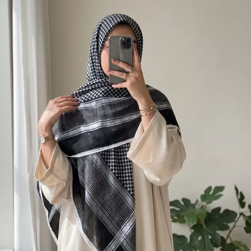 روسری نخی طرح چفیه طوسی قواره 140