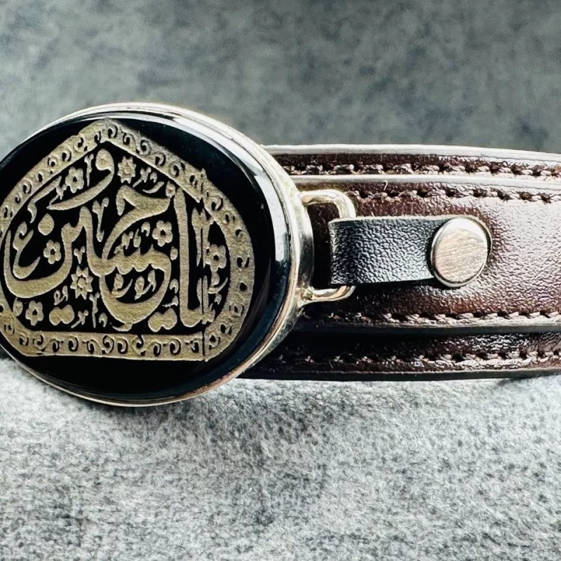 دستبند چرم مردانه مدل عقیق نقش یا حسین قاب نقره