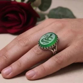 انگشتر آلیاژی باسنگ عقیق سبز حکاکی علی (علیه السلام) کد 7244