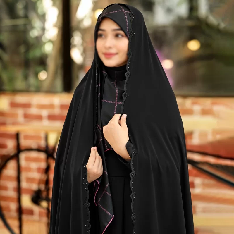 چادر مشکی سنتی گلدوزی شده کد 3237
