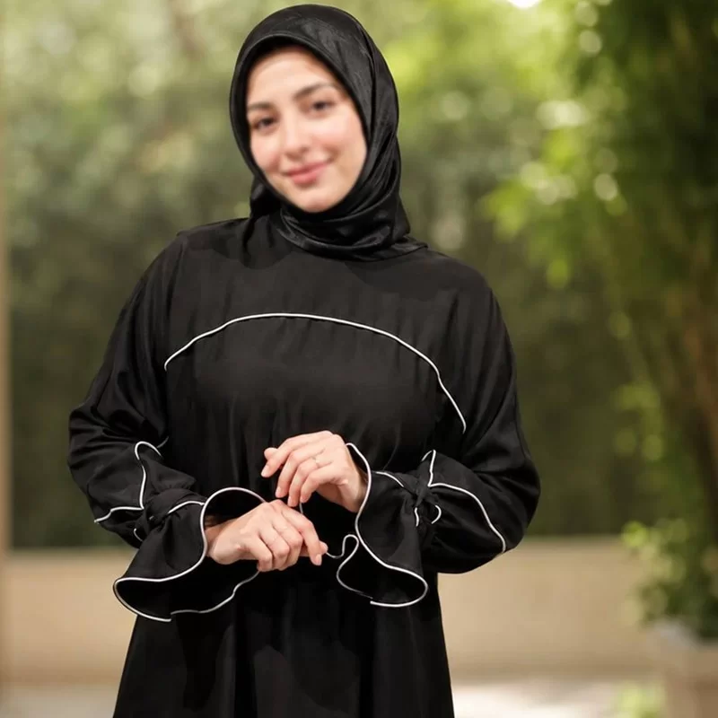 مانتو مجلسی مشکی طرح پرنیا