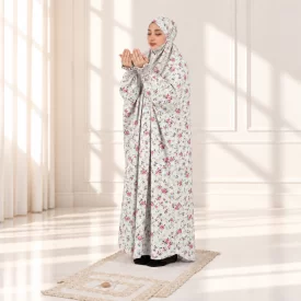 چادر نماز آستین‌ دار سایز 150 طرح 3