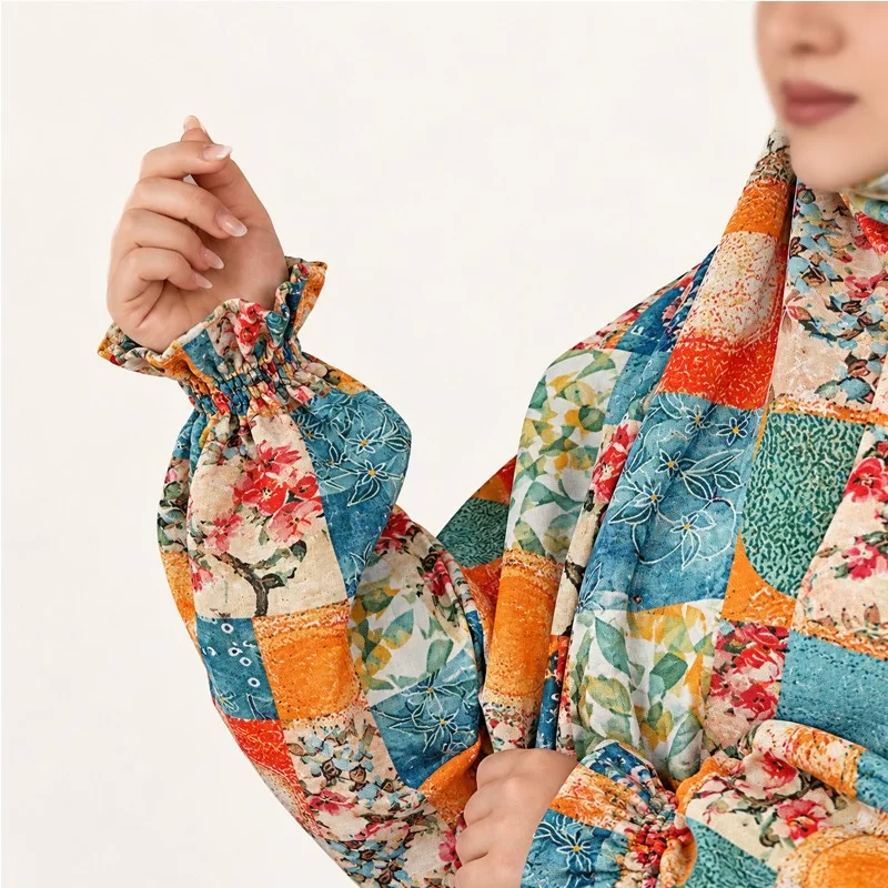 چادر نماز کدری مدل آستین دار طرح 1