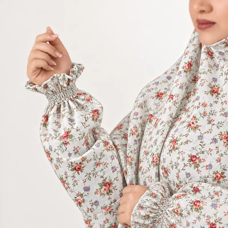 چادر نماز آستین‌ دار سایز 160 طرح 3