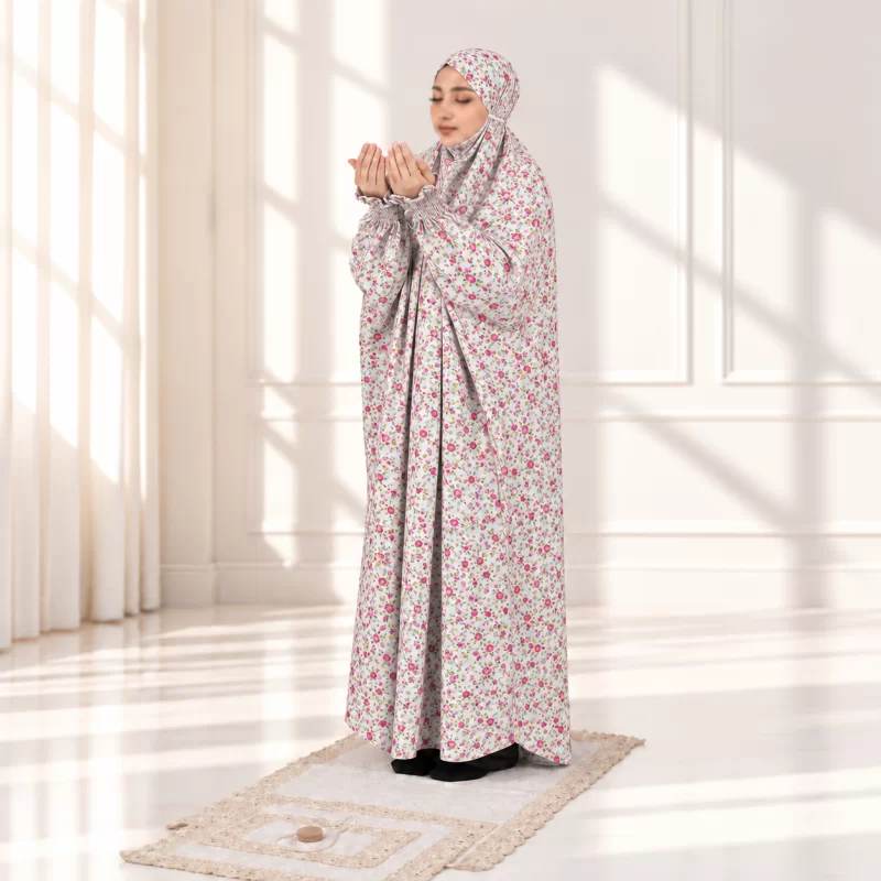 چادر نماز آستین‌ دار سایز 180 طرح 3