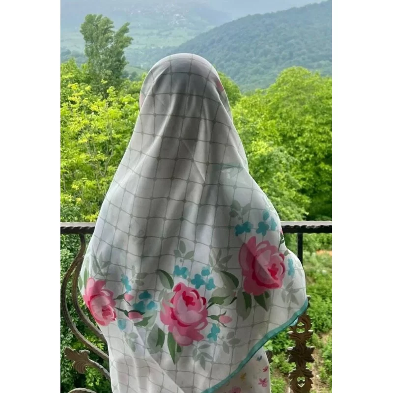 روسری نخی طرح ملیحه