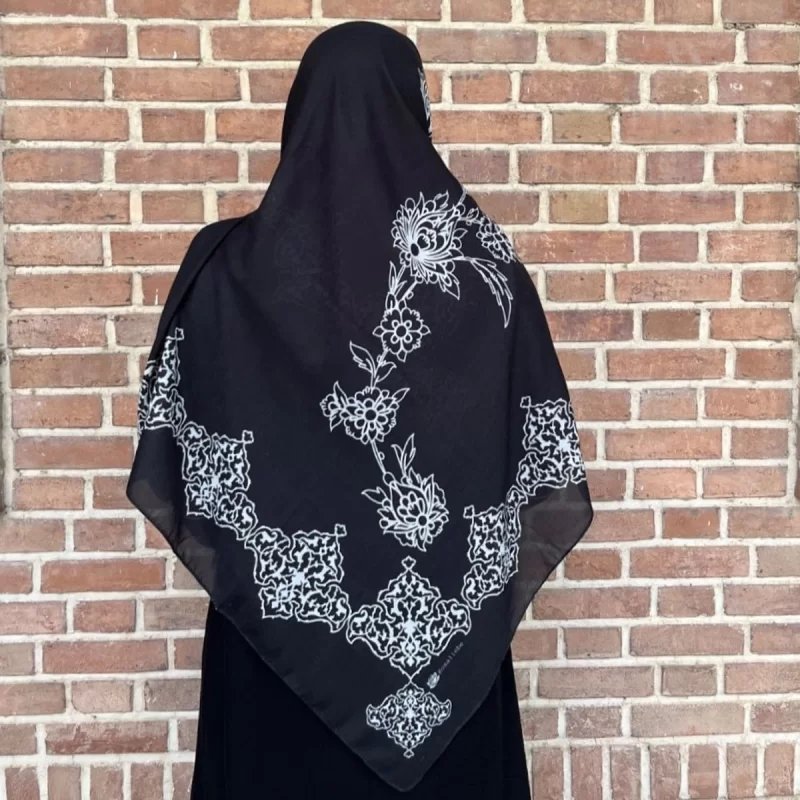 روسری نخی حدیث عشق