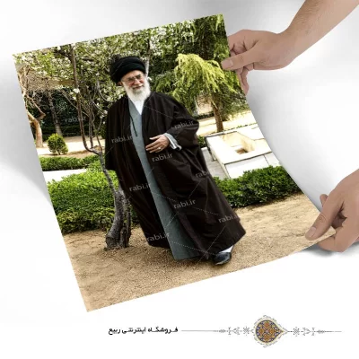 پوستر رهبری در روز درختکاری